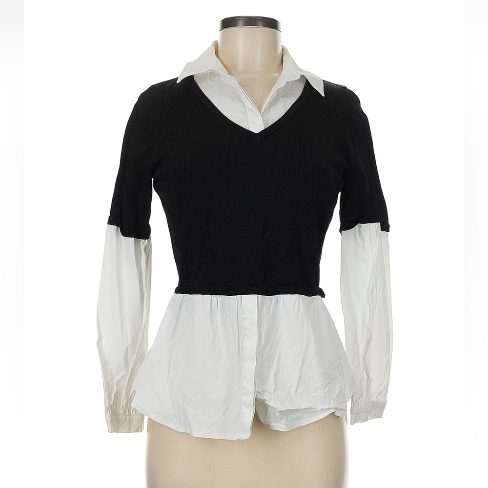 WHBM Black &White Fooler top with buttoned Collar.